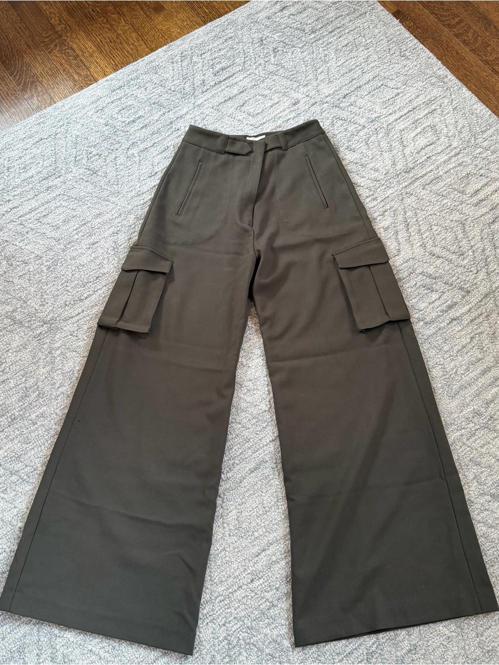 RONNY KOBO | $338 Chuck Wide-Leg Cargo Pants in Olive/Army, Size Medium - Picture 3 of 7